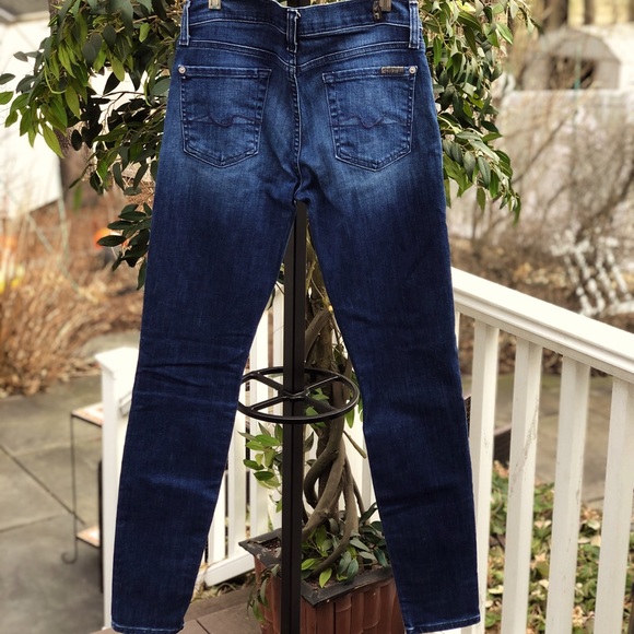 7 For All ManKind Gwenevere Skinny’s - Picture 2 of 13